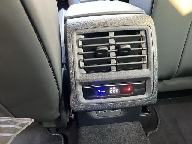 Volkswagen Golf Rabbit TSI