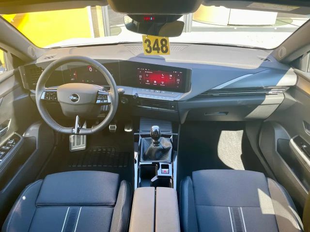 Opel Astra GS-Line Grand Sport