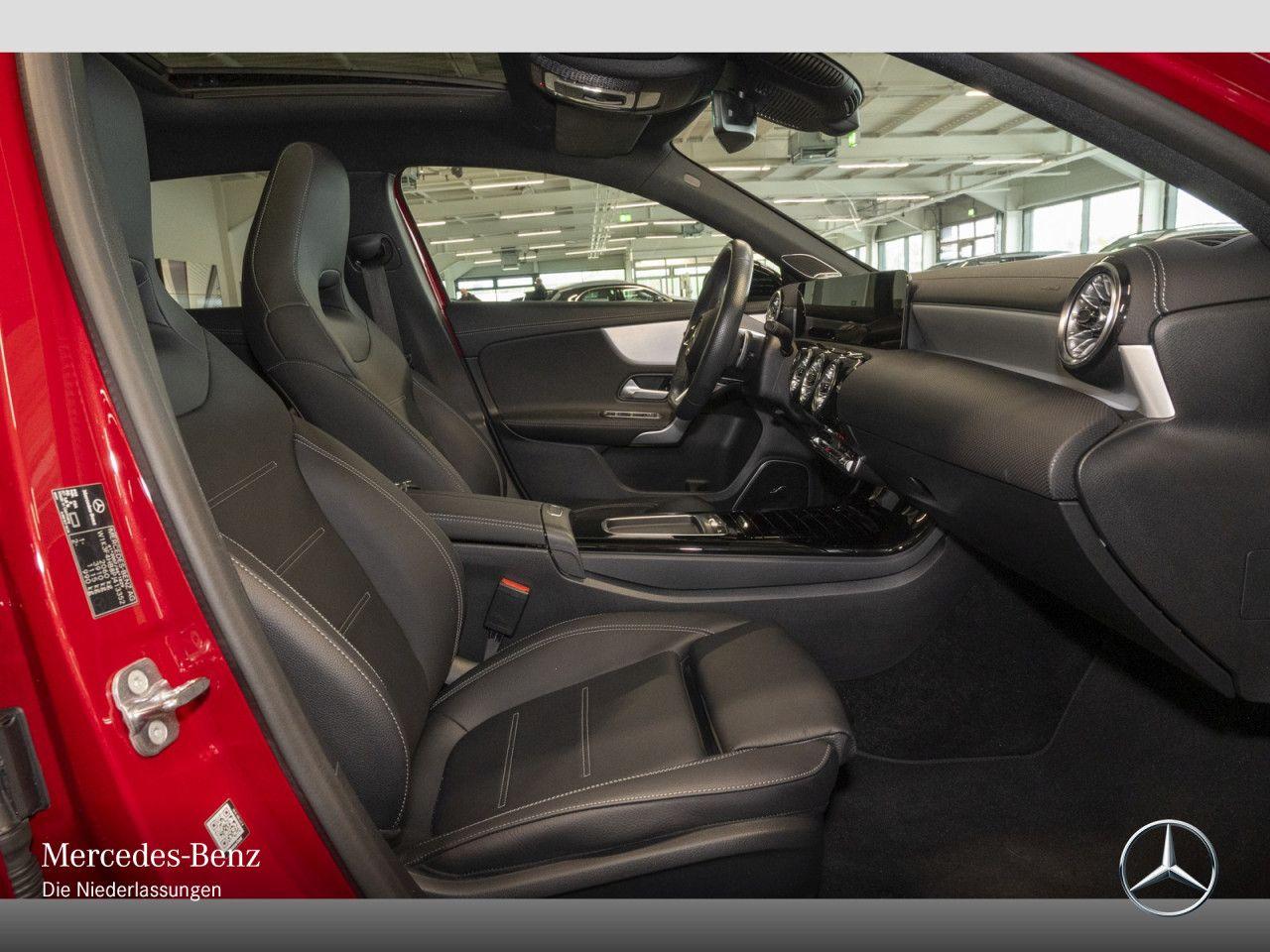 Mercedes-Benz A 250 4MATIC AMG Line