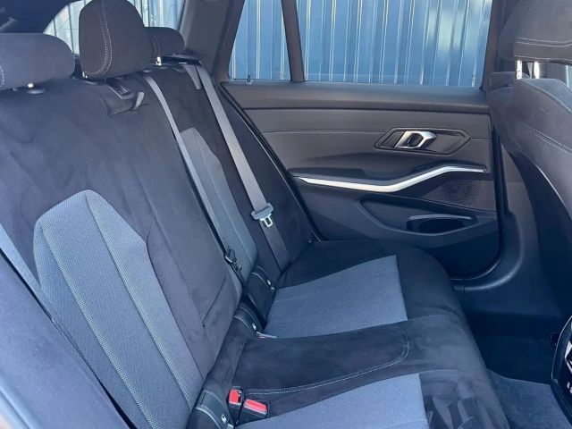 BMW 318 318i M-Sport Touring