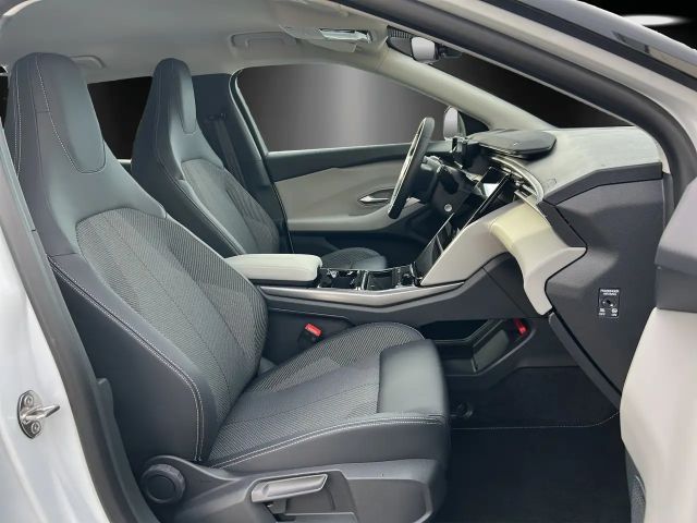 Ford Explorer Extended range RWD