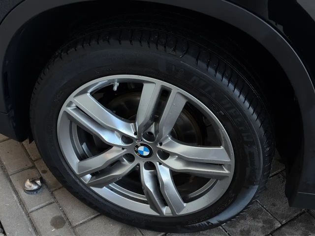 BMW X1 Advantage pakket sDrive18d