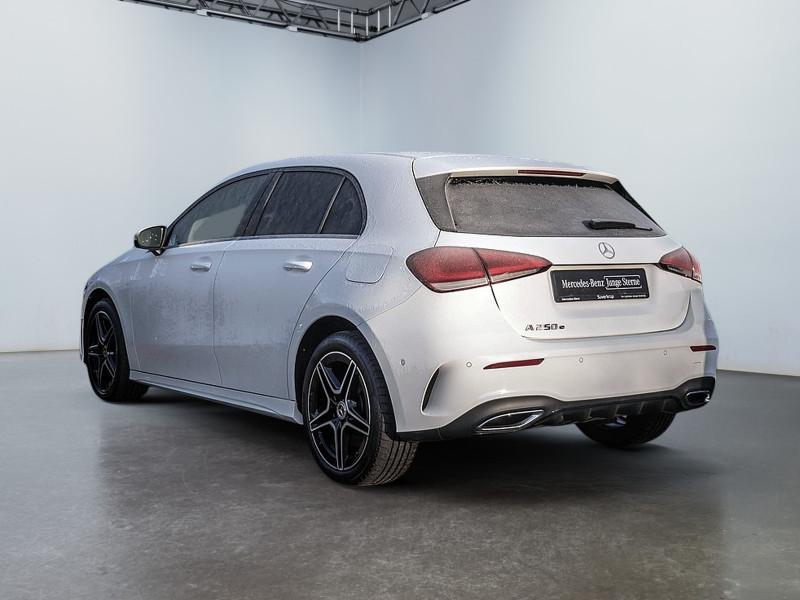 Mercedes-Benz A 250 A 250 e AMG Line