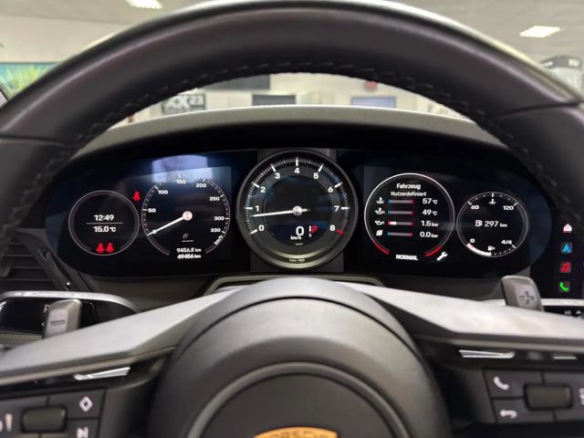 Porsche 992 Cabrio Carrera