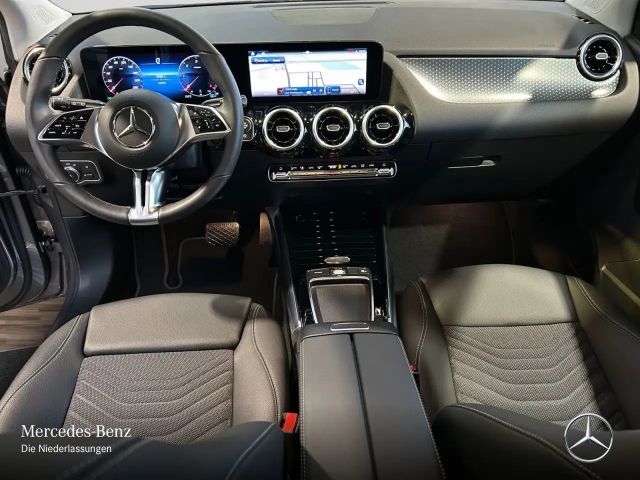 Mercedes-Benz B 180 B 180 d Progressive Sedan