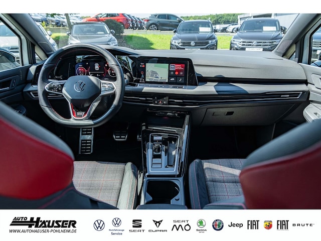 Volkswagen Golf 2.0 TSI DSG Golf VIII