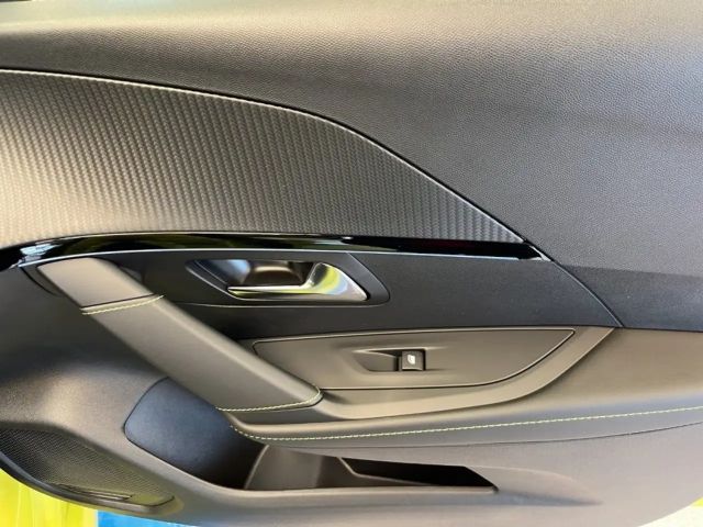 Peugeot E-208 GT-Line