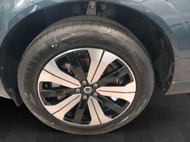 Volvo XC60 AWD Dark Plus T6