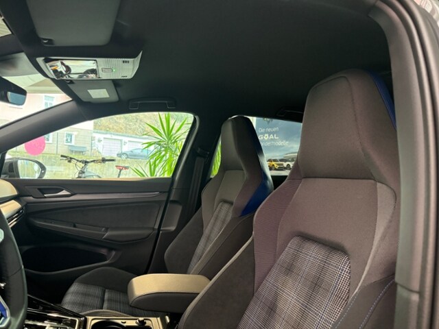 Volkswagen Golf DSG eHybrid