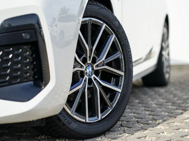 BMW 220 220i Active Tourer M-Sport