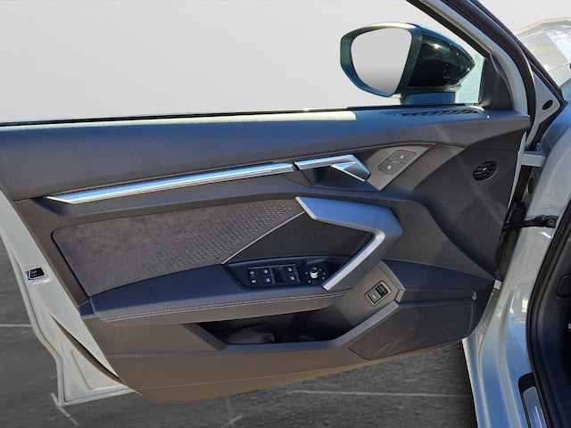 Audi A3 30 TFSI S-Tronic Sportback