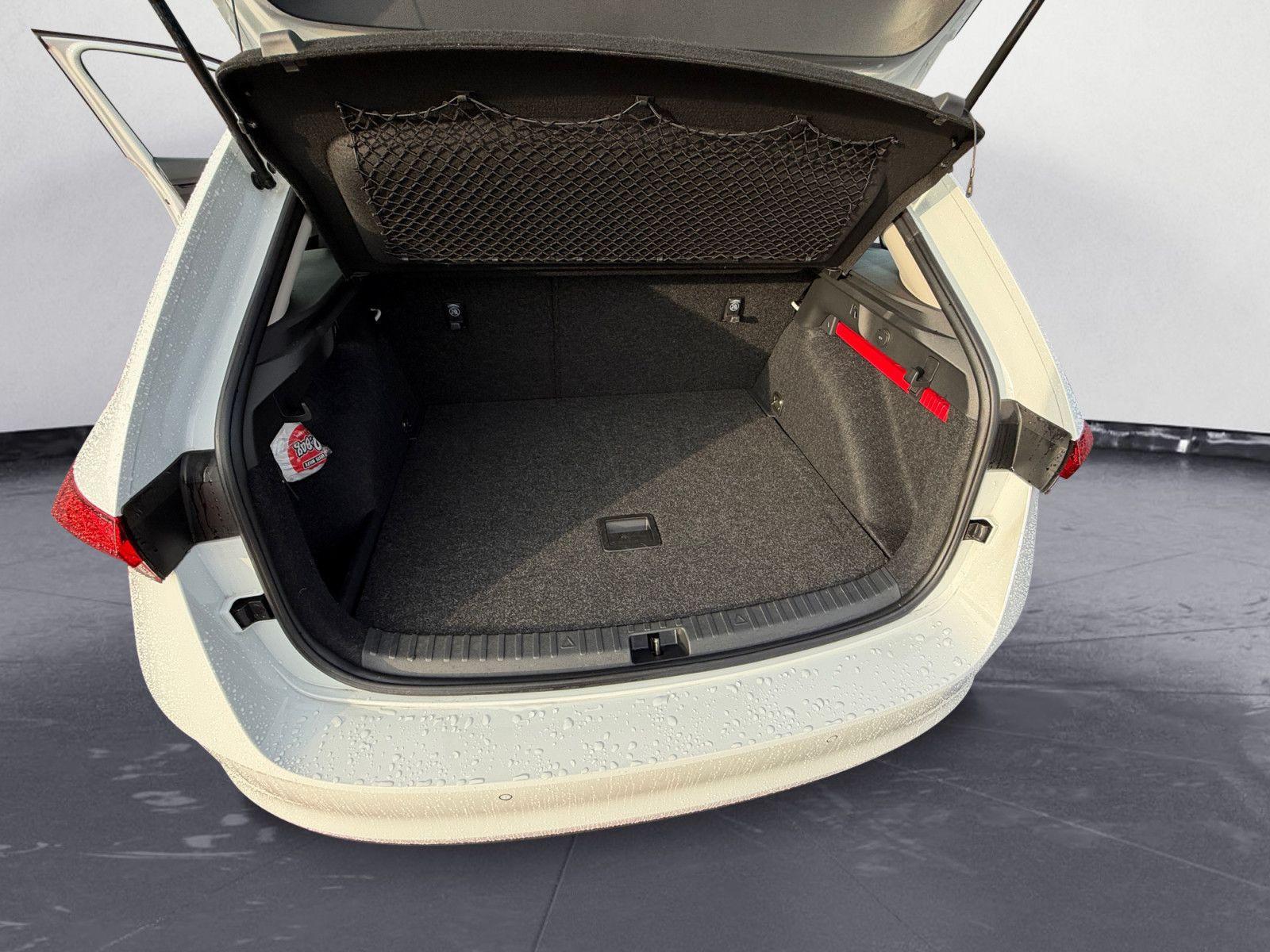 Skoda Scala Essence 1,0 TSI SHZ KLIMA DAB BLUETOOTH LE