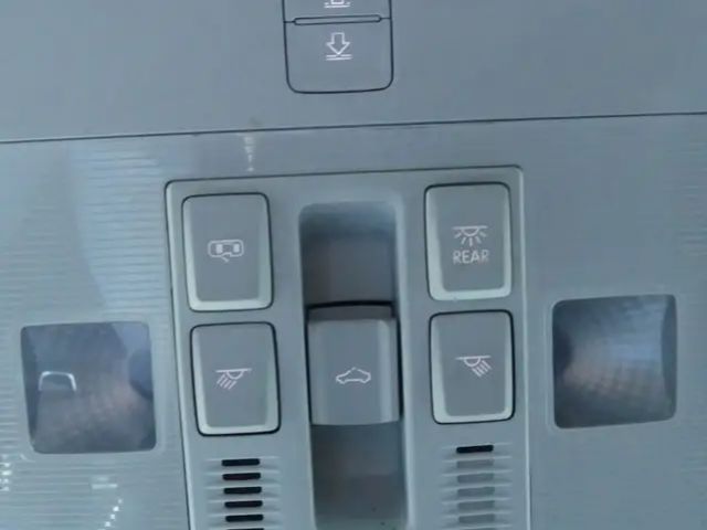 Skoda Superb 2.0 TDI Style Style