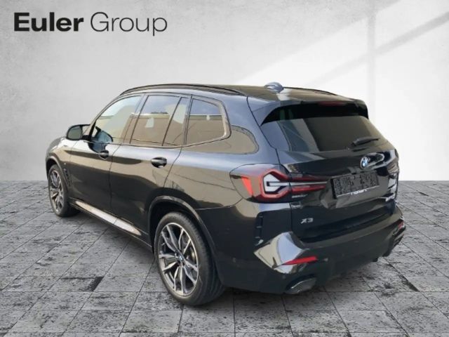 BMW X3 i Sportpaket HUD AD El. Panodach Panorama Navi Led