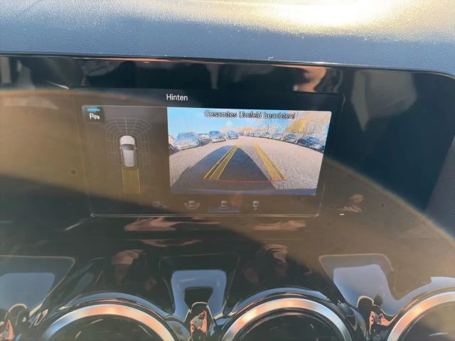 Mercedes-Benz B 180 Progressive