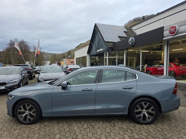 Volvo S60 Dark Plus
