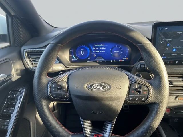 Ford Focus EcoBoost ST Line