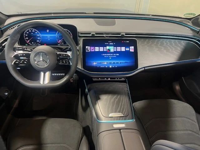 Mercedes-Benz E 220 AMG Line E 220 d Sedan