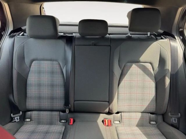 Volkswagen Golf 2.0 TSI DSG GTI Golf VIII