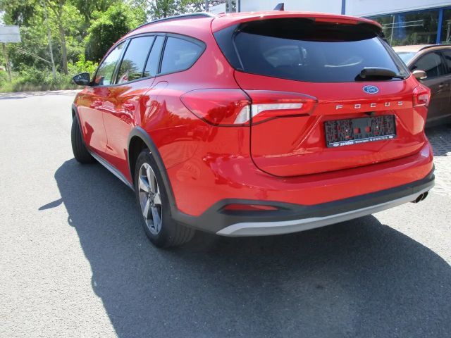 Ford Focus Active EcoBoost Wagon