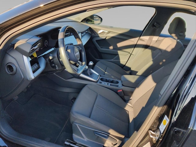 Audi A3 30 TDI Sedan