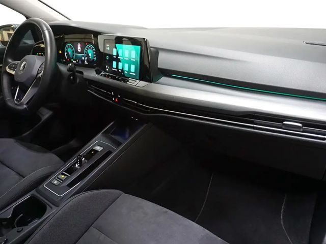 Volkswagen Golf DSG Style