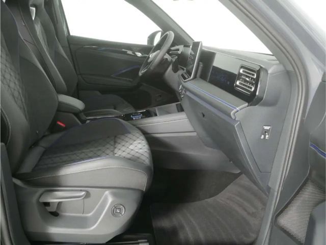 Volkswagen Tiguan 2.0 TDI DSG R-Line Style