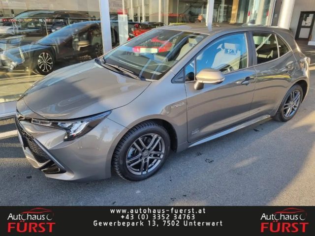 Toyota Corolla 5-deurs Active Hybride