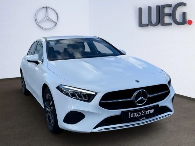 Mercedes-Benz A 180 Progressive