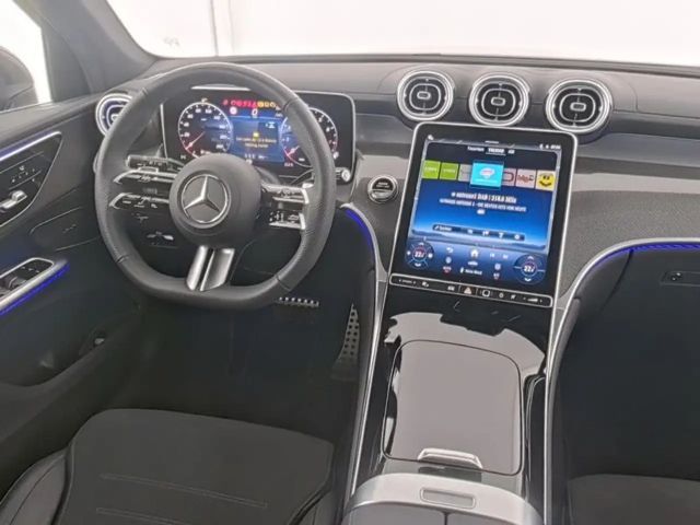 Mercedes-Benz GLC 300 4MATIC AMG Line