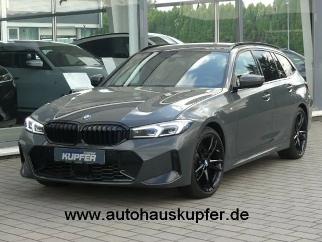BMW 320 320d M-Sport Touring xDrive