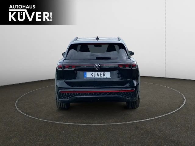 Volkswagen Tiguan 2.0 TDI DSG IQ.Drive R-Line