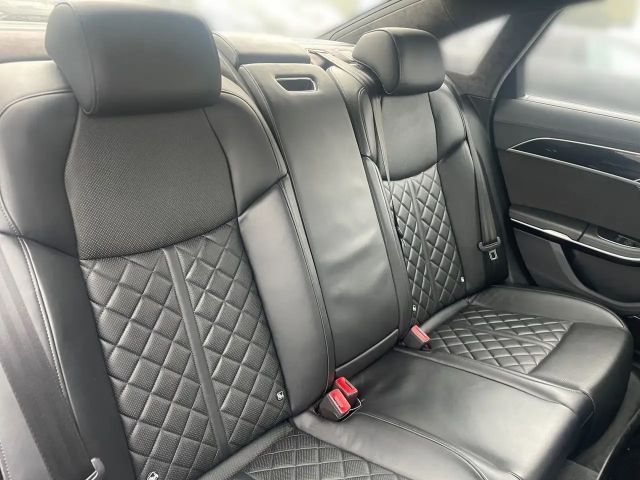 Audi S8 4.0 TFSI Quattro