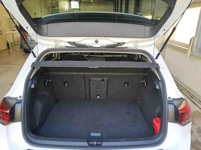 Volkswagen Golf 1.5 TSI Golf VIII Life