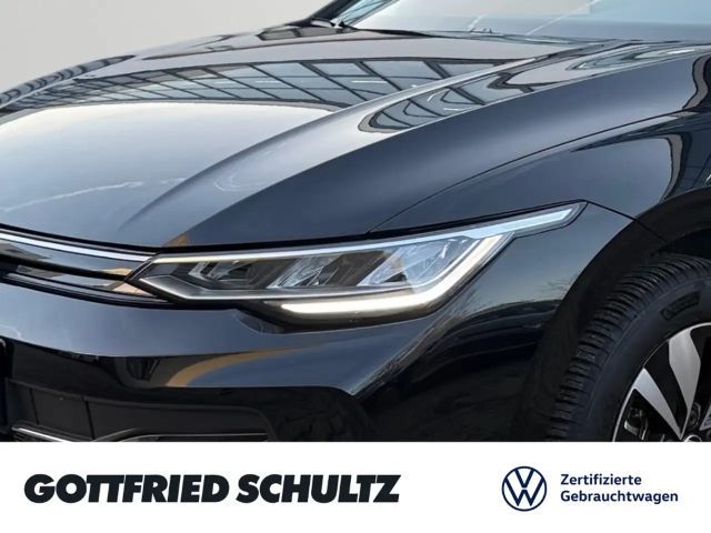 Volkswagen Golf 1.5 eTSI DSG