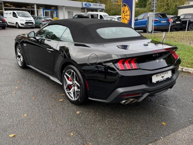 Ford Mustang Convertible GT 5.0 V8