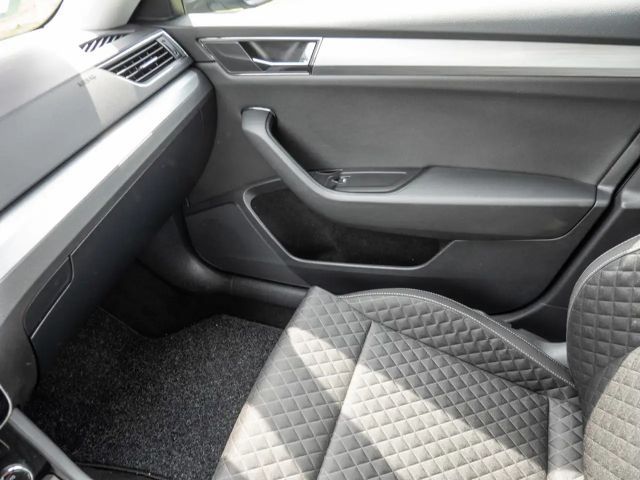 Skoda Superb 2.0 TDI Ambition Combi