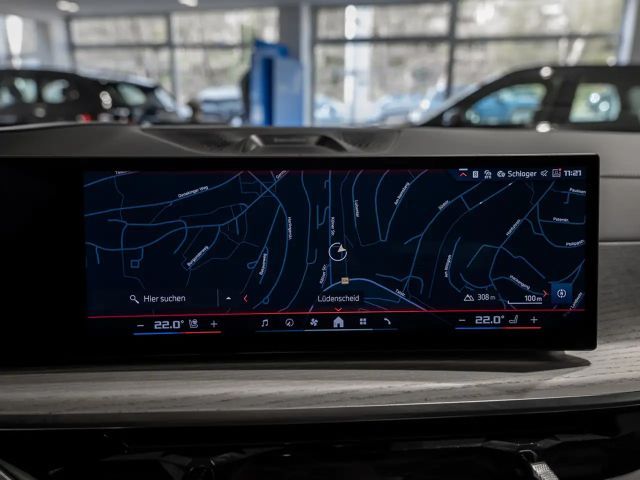 BMW X7 M 60i FACEL. PANO AHK HUD 360° LED STANDHZ