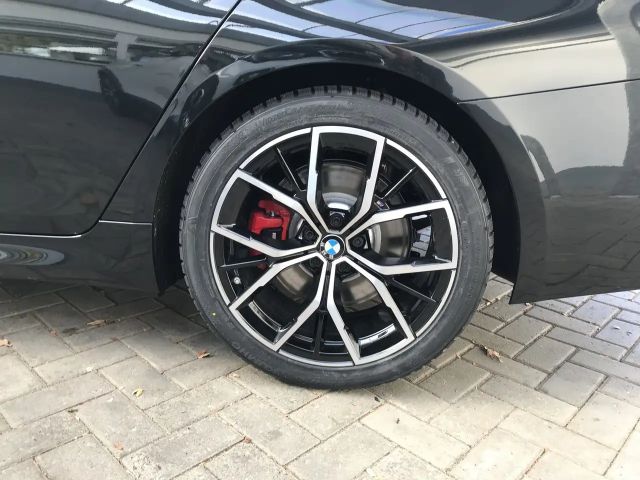 BMW 530 530d M-Sport Touring