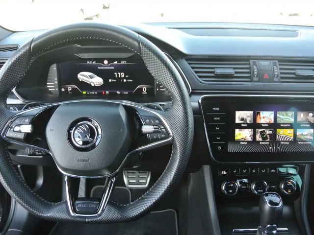 Skoda Superb Sportline iV