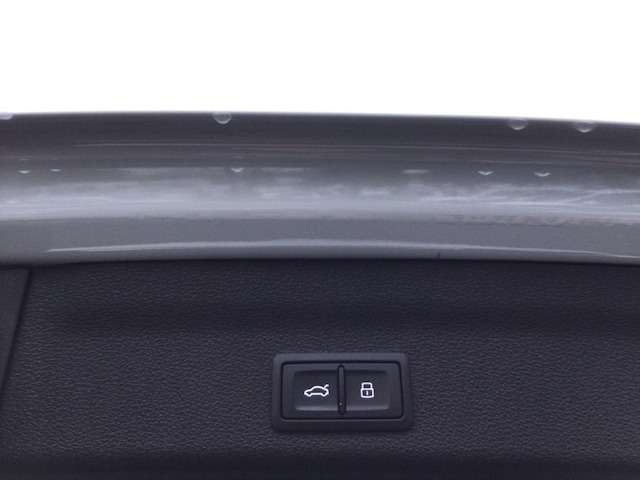 Audi S6 Avant Quattro