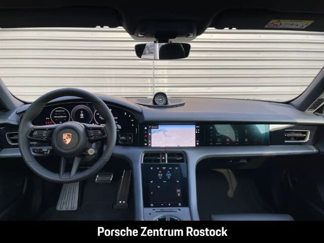 Porsche Taycan 4 Cross Turismo