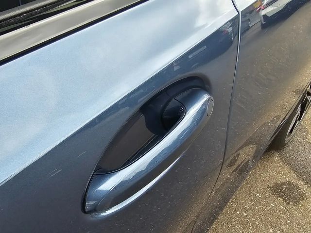 BMW 330 330e M-Sport Touring