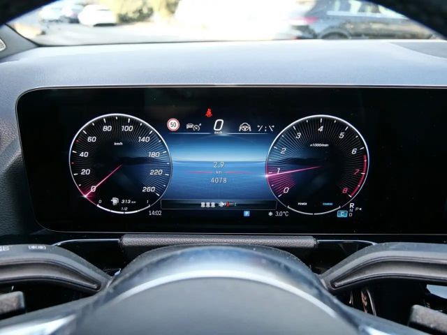 Mercedes-Benz GLA 250 4MATIC