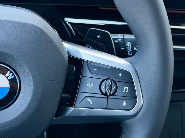 BMW 220 220d Active Tourer Sedan