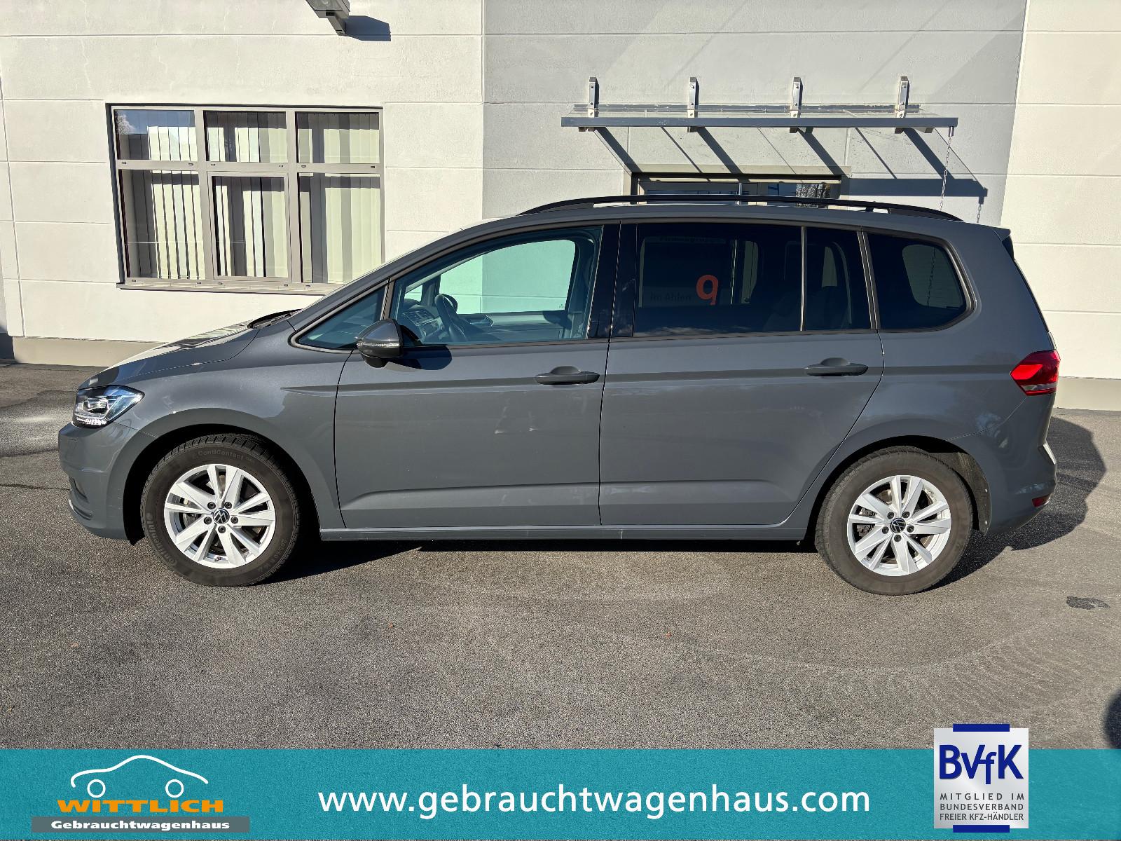 Volkswagen Touran 1.5 TSI DSG