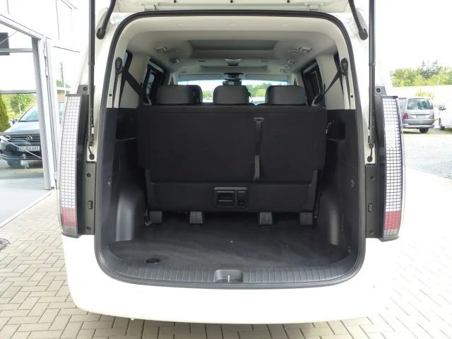 Hyundai Staria Prime