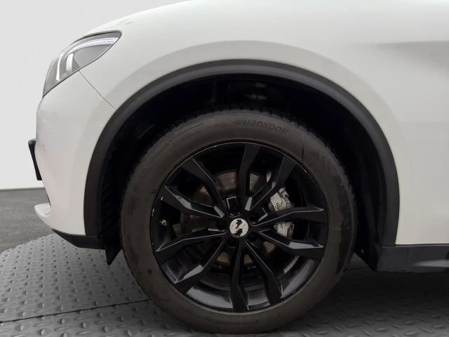 Alfa Romeo Stelvio AWD Super