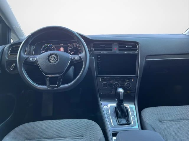 Volkswagen Golf Comfortline e-Golf