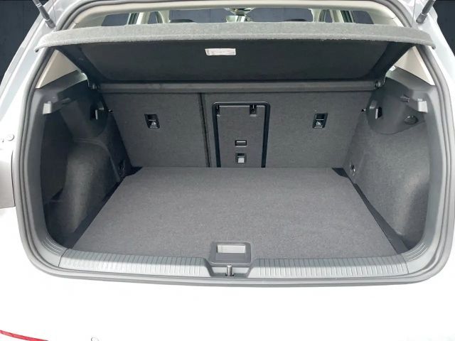 Volkswagen Golf 1.5 TSI Life